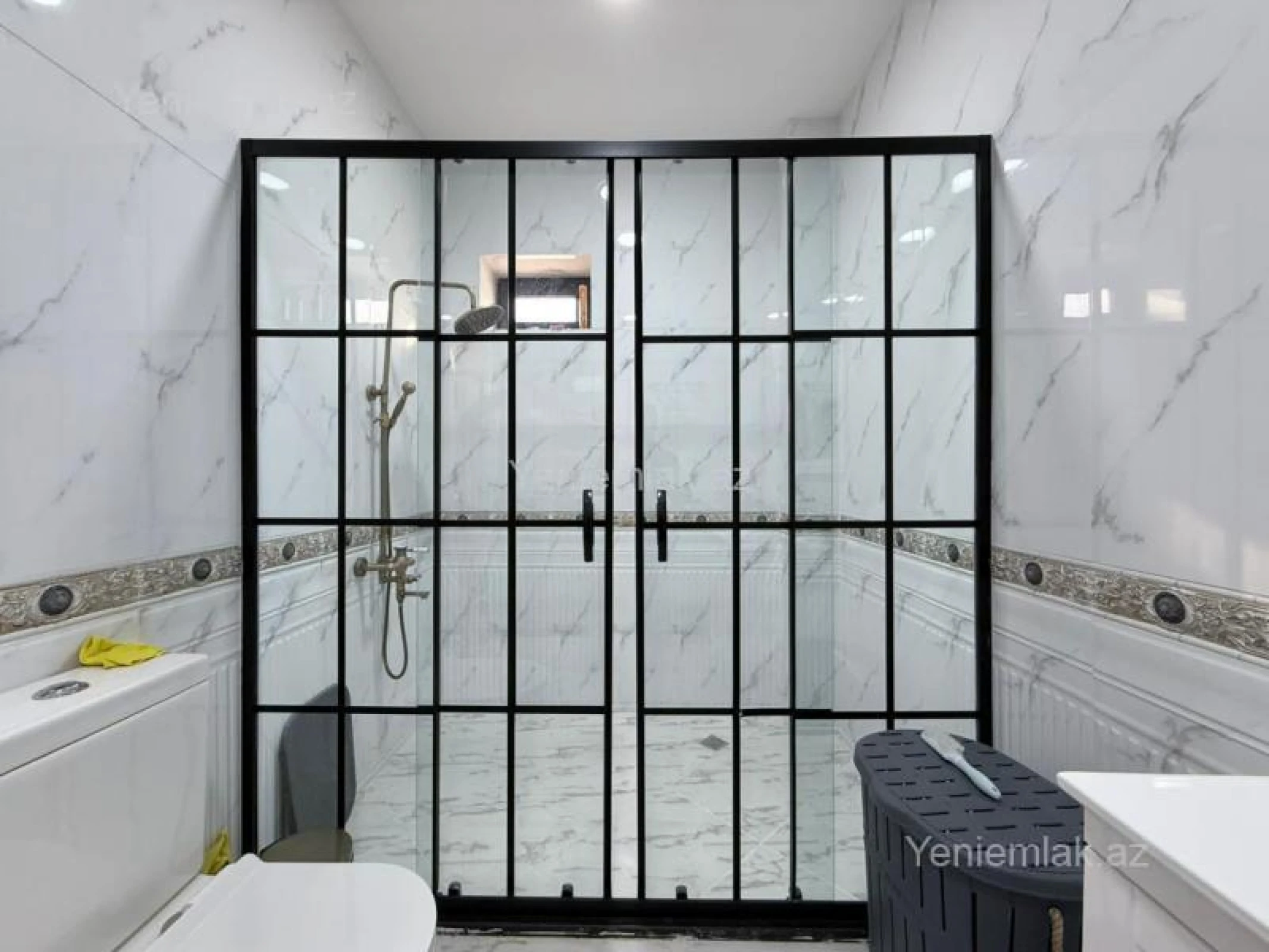 Satılır 5 otaqlı həyət evi 270 m²