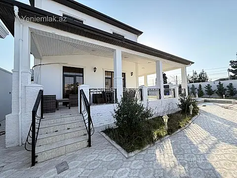 Satılır 5 otaqlı həyət evi 270 m²