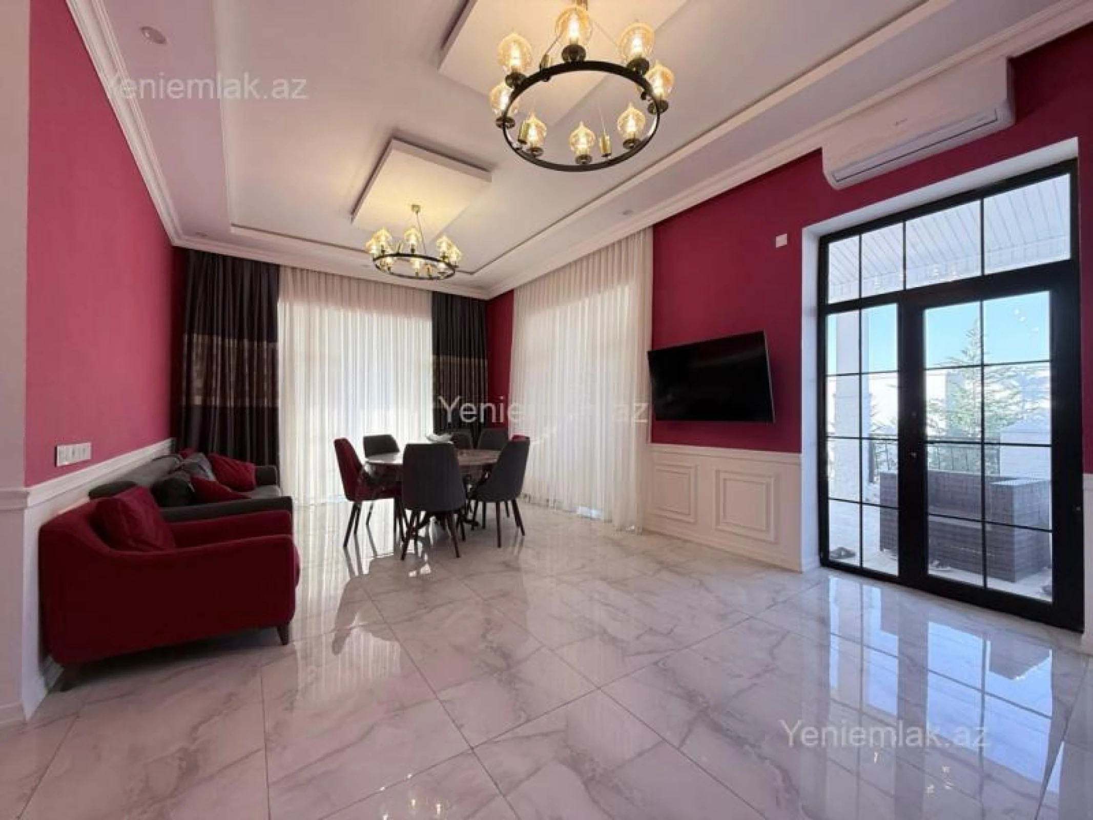 Satılır 5 otaqlı həyət evi 270 m²