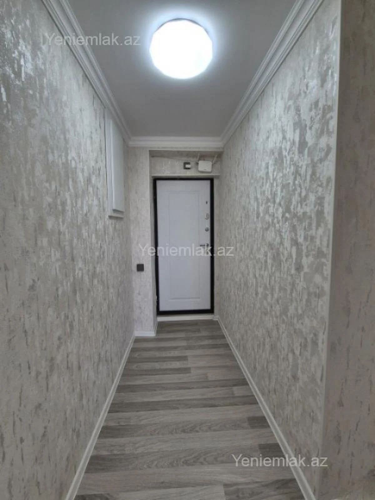 Satılır 2 otaqlı köhnə tikili 38 m²