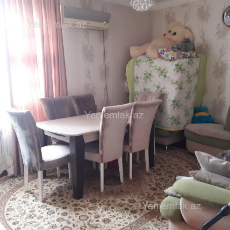 Satılır 2 otaqlı köhnə tikili 40 m²