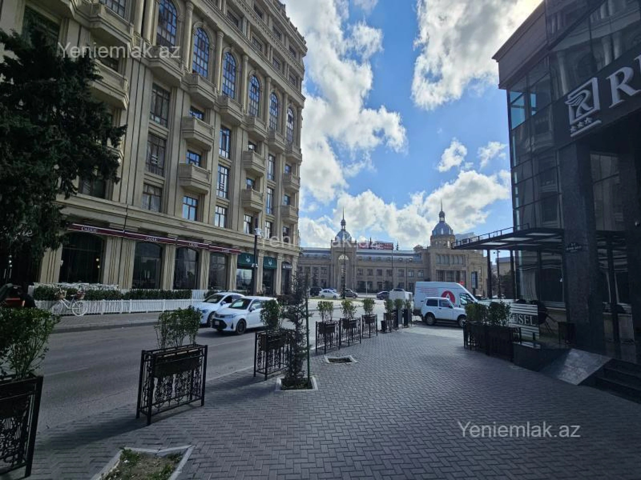 Satılır 2 otaqlı yeni tikili 85 m²