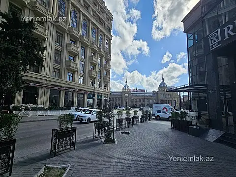 Satılır 2 otaqlı yeni tikili 85 m²