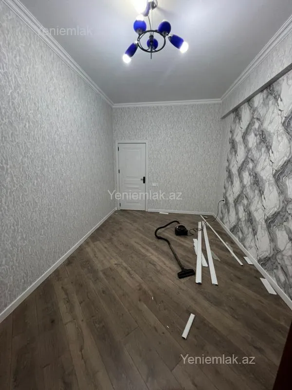 Satılır 2 otaqlı yeni tikili 85 m²