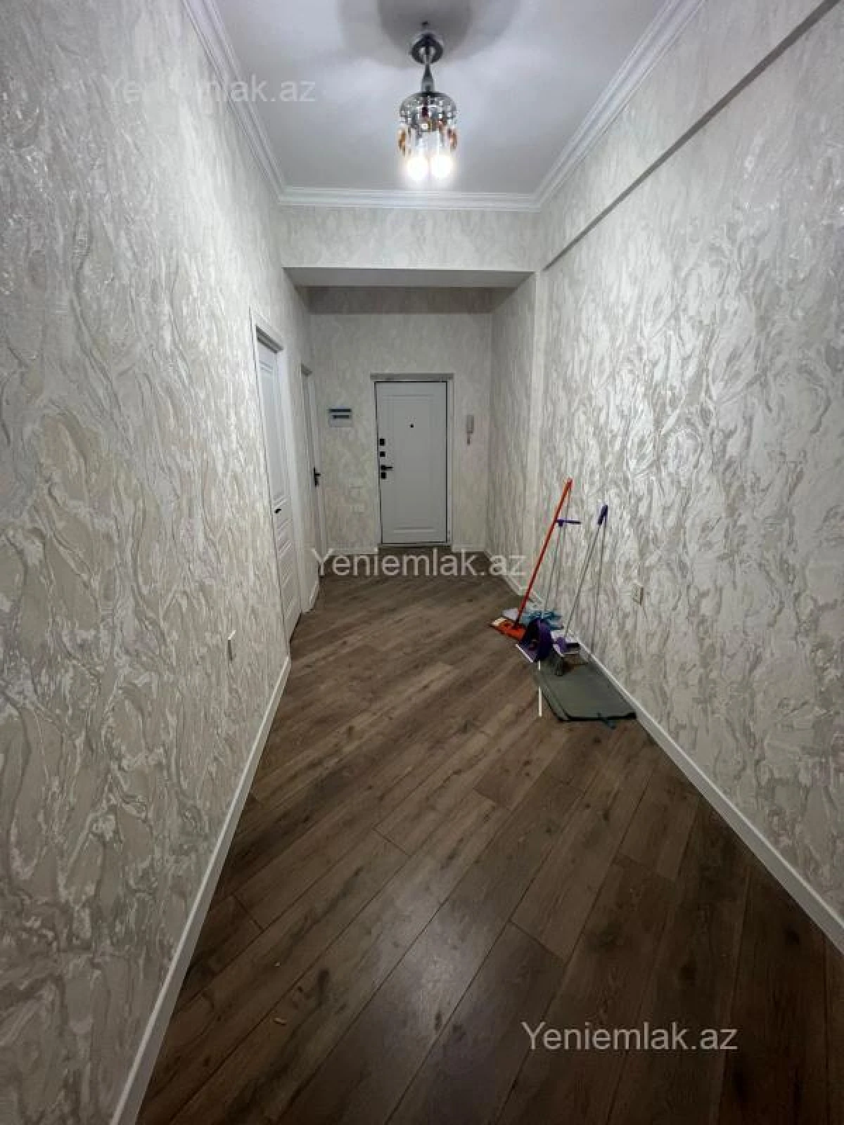 Satılır 2 otaqlı yeni tikili 85 m²