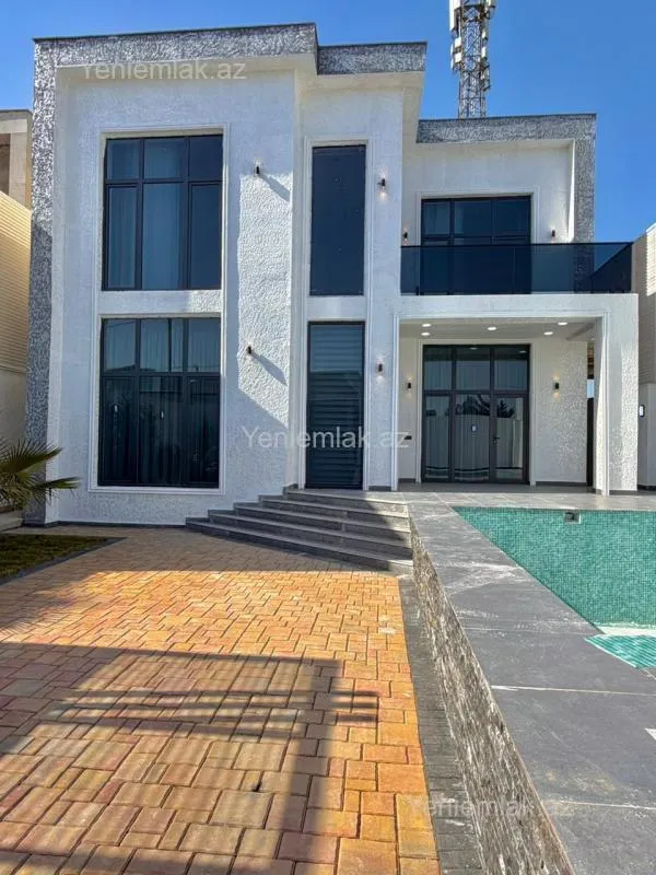 Satılır 5 otaqlı həyət evi 200 m²