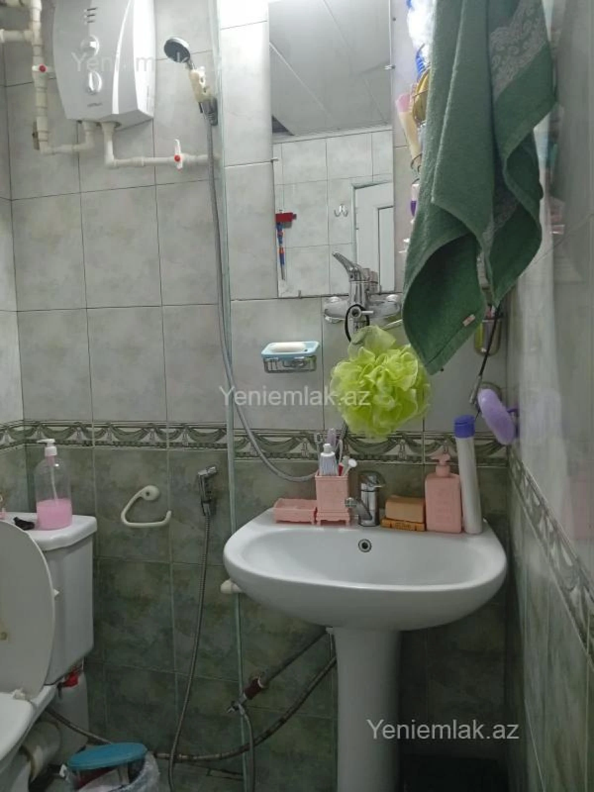 Satılır 2 otaqlı köhnə tikili 40 m²