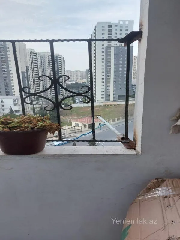 Satılır 2 otaqlı köhnə tikili 40 m²