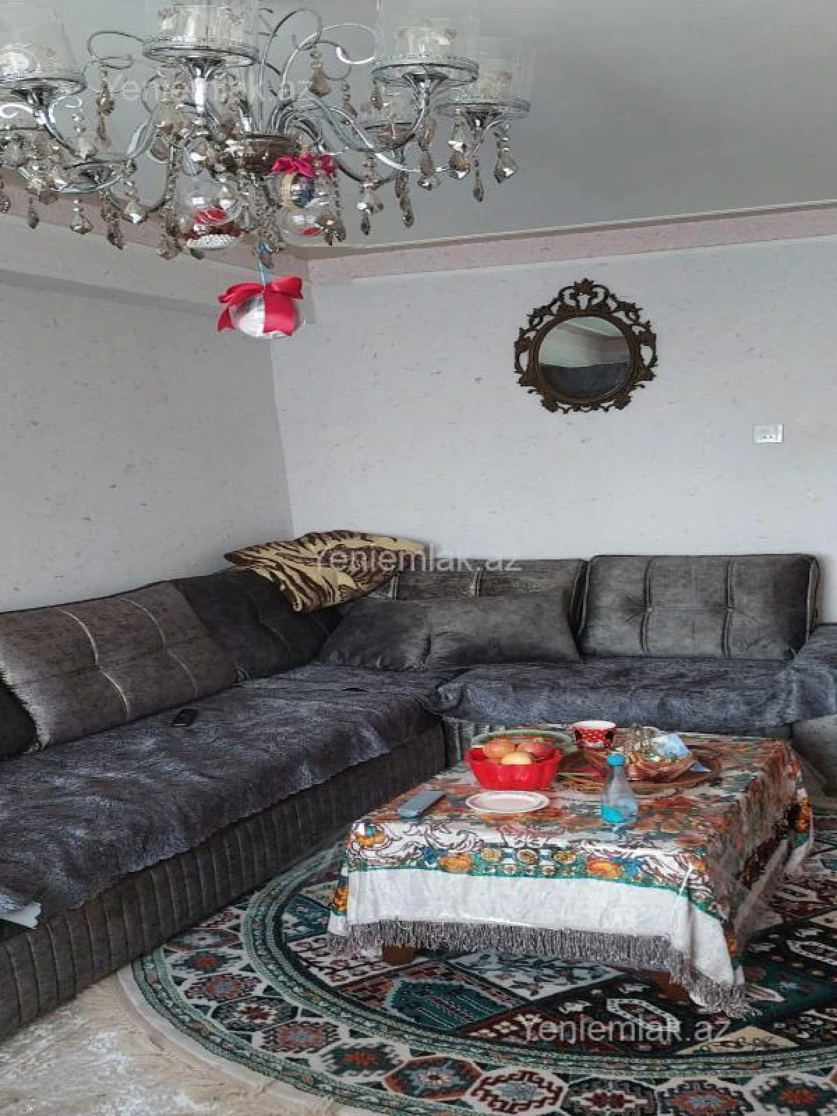 Satılır 2 otaqlı köhnə tikili 40 m²
