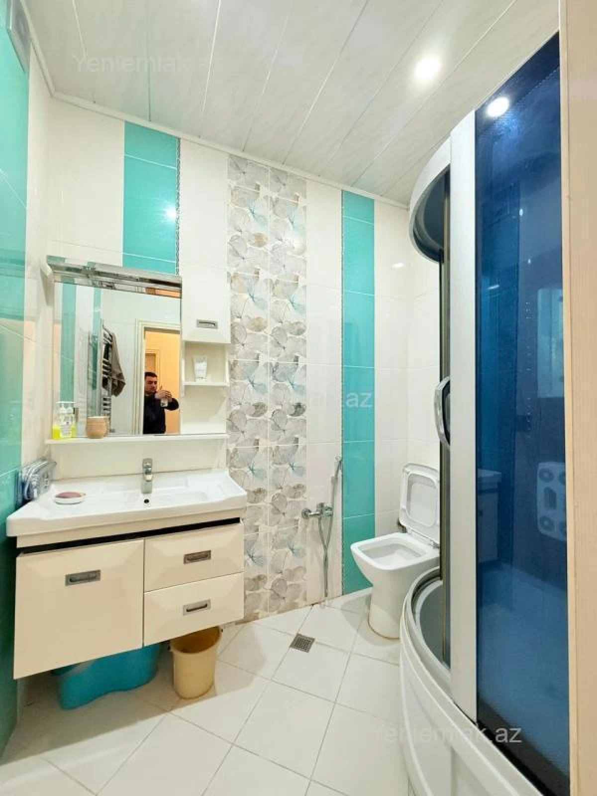 Satılır 2 otaqlı yeni tikili 65 m²