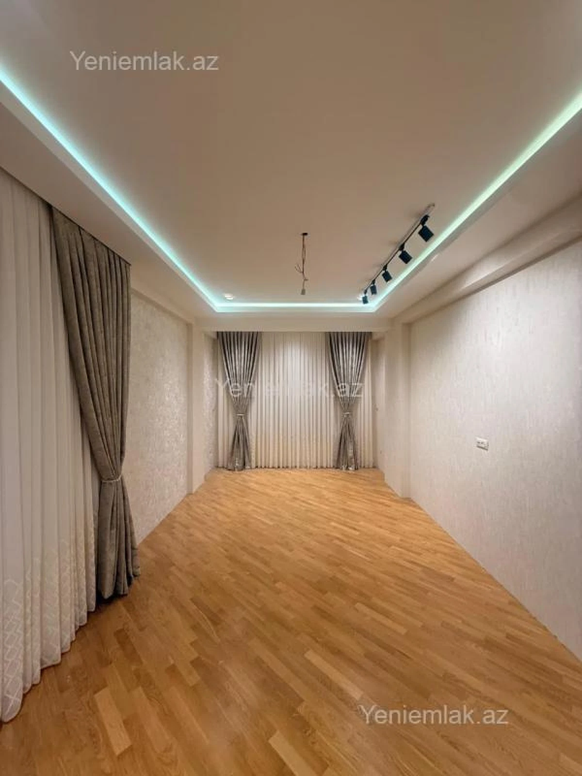 Satılır 4 otaqlı yeni tikili 142 m²