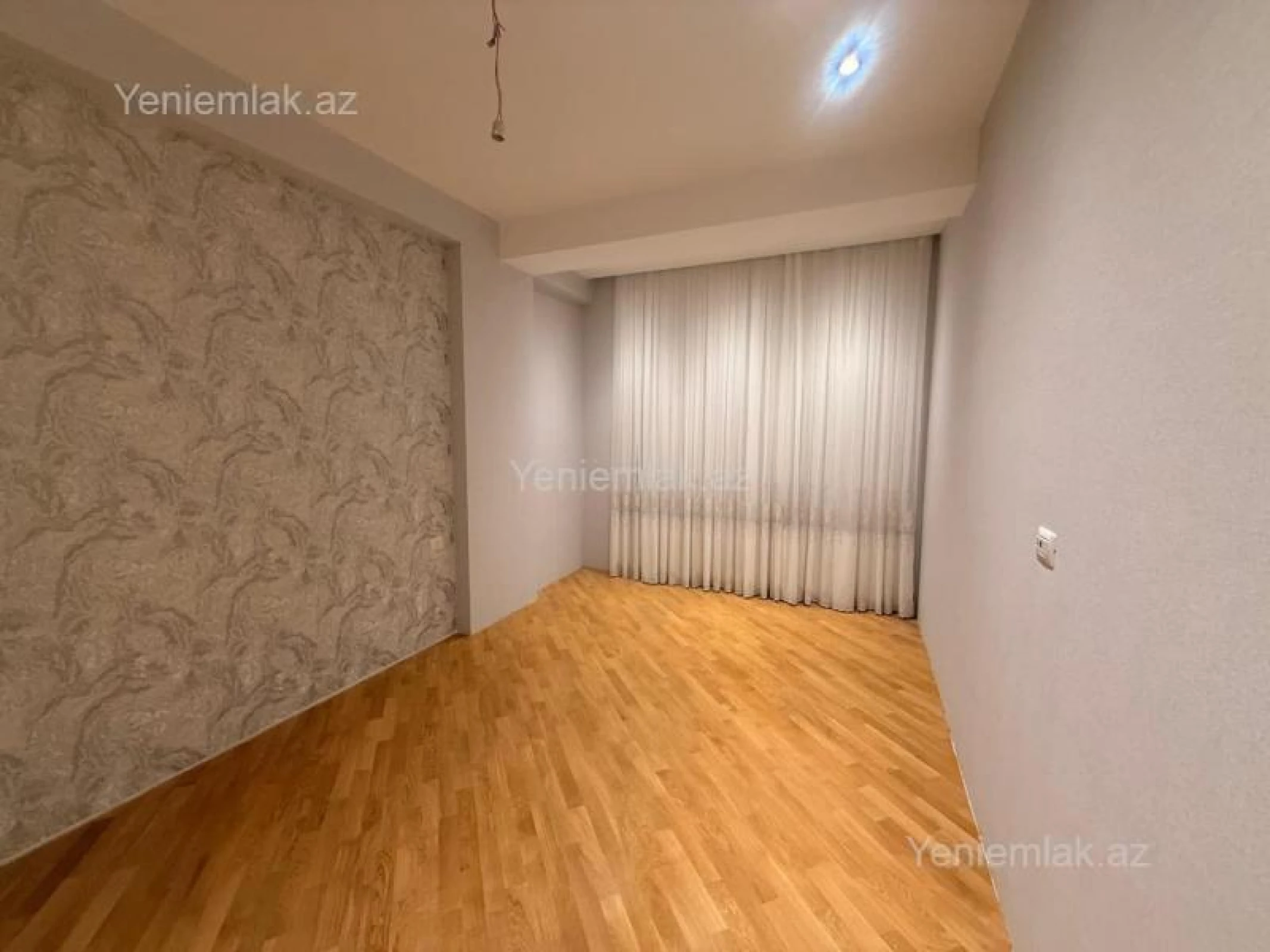 Satılır 4 otaqlı yeni tikili 142 m²