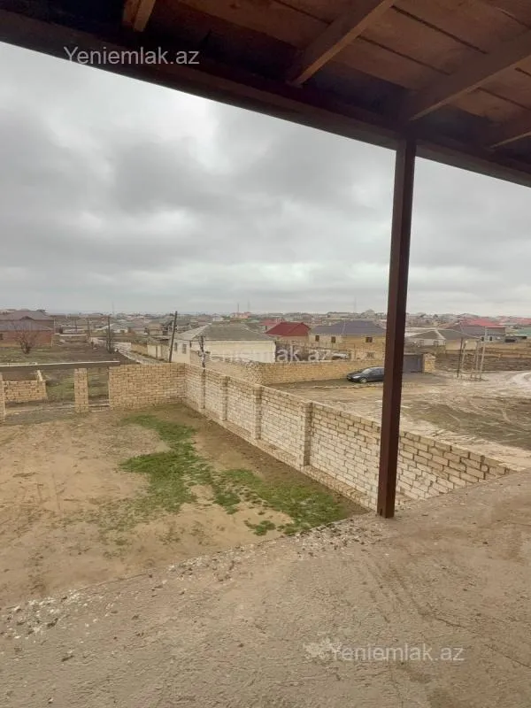 Satılır 6 otaqlı həyət evi 288 m²