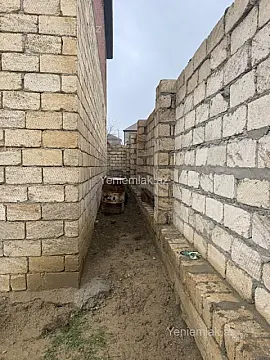 Satılır 6 otaqlı həyət evi 288 m²