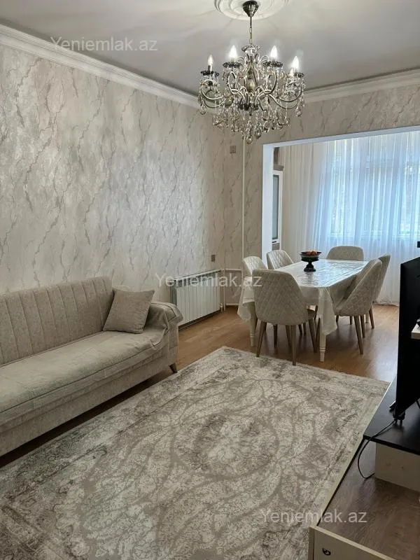 Satılır 3 otaqlı köhnə tikili 85 m²