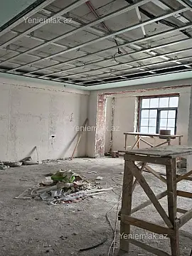 Satılır 6 otaqlı yeni tikili 270 m²