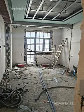 Satılır 6 otaqlı yeni tikili 270 m²