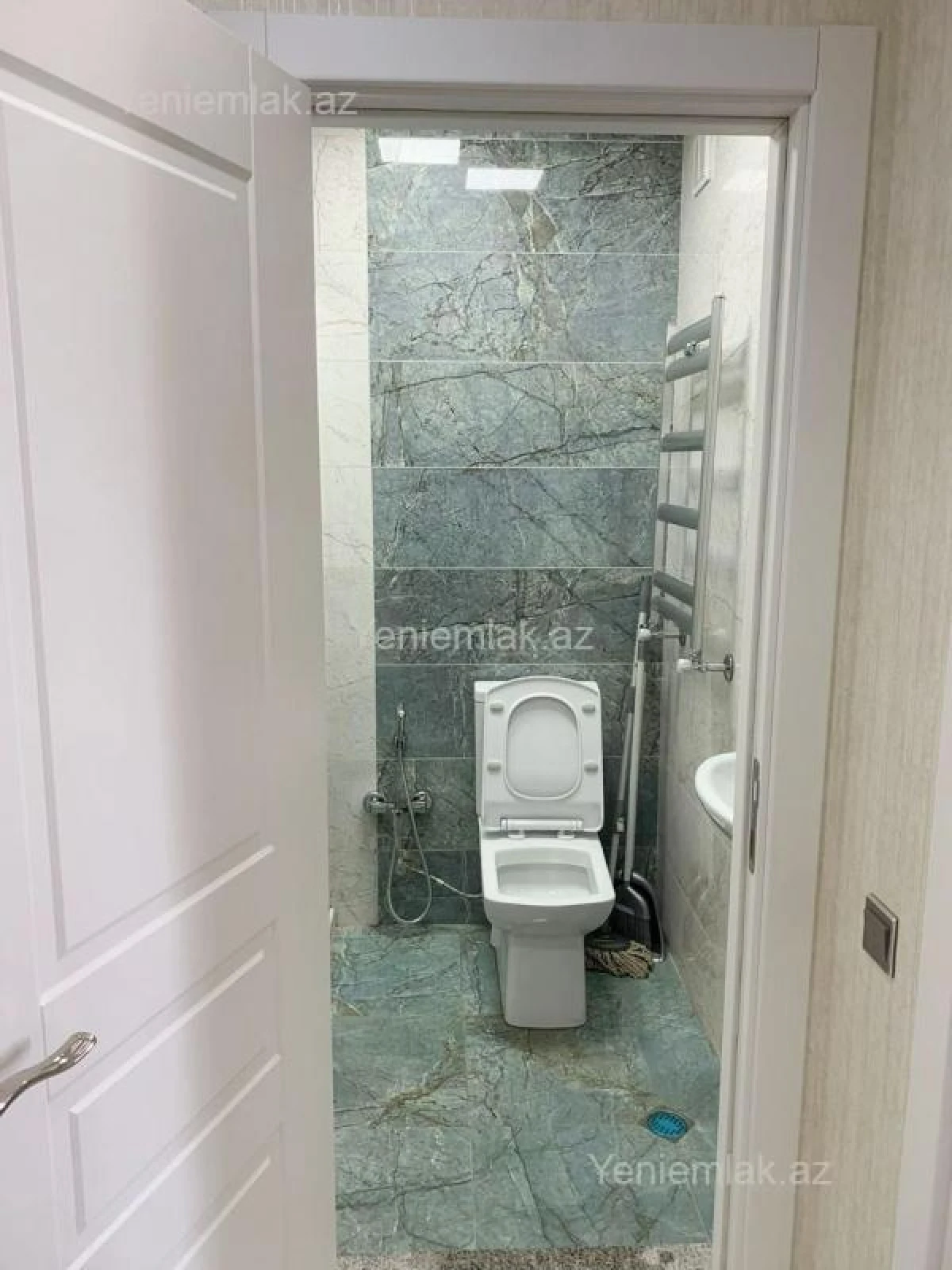 Satılır 2 otaqlı yeni tikili 47 m²