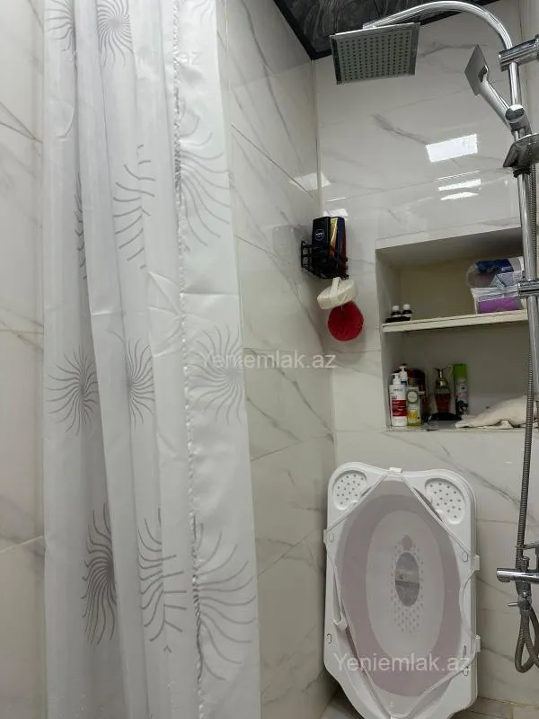 Satılır 2 otaqlı köhnə tikili 38 m²