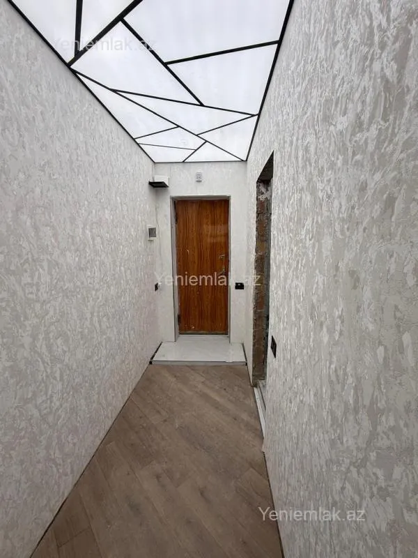 Satılır 1 otaqlı köhnə tikili 40 m²