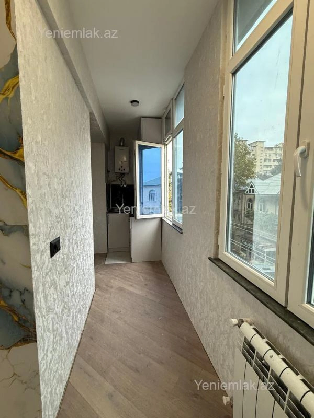 Satılır 1 otaqlı köhnə tikili 40 m²