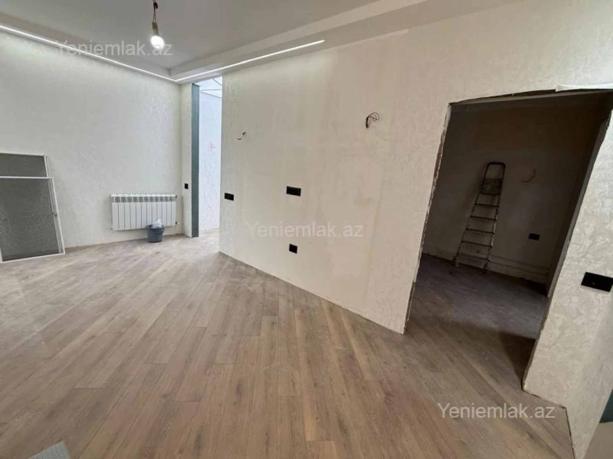 Satılır 1 otaqlı köhnə tikili 40 m²