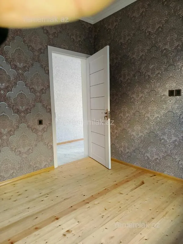 Satılır 1 otaqlı həyət evi 60 m²