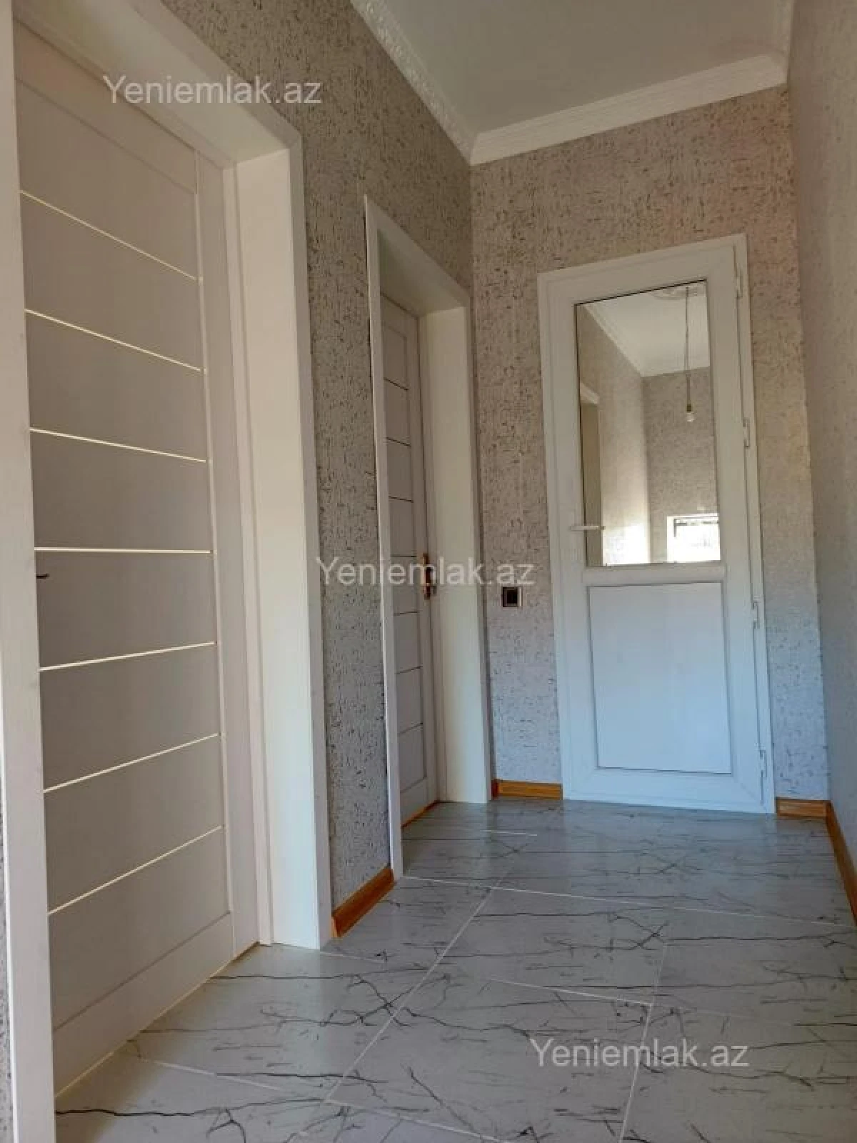 Satılır 1 otaqlı həyət evi 60 m²