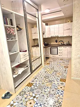 Satılır 2 otaqlı yeni tikili 70 m²