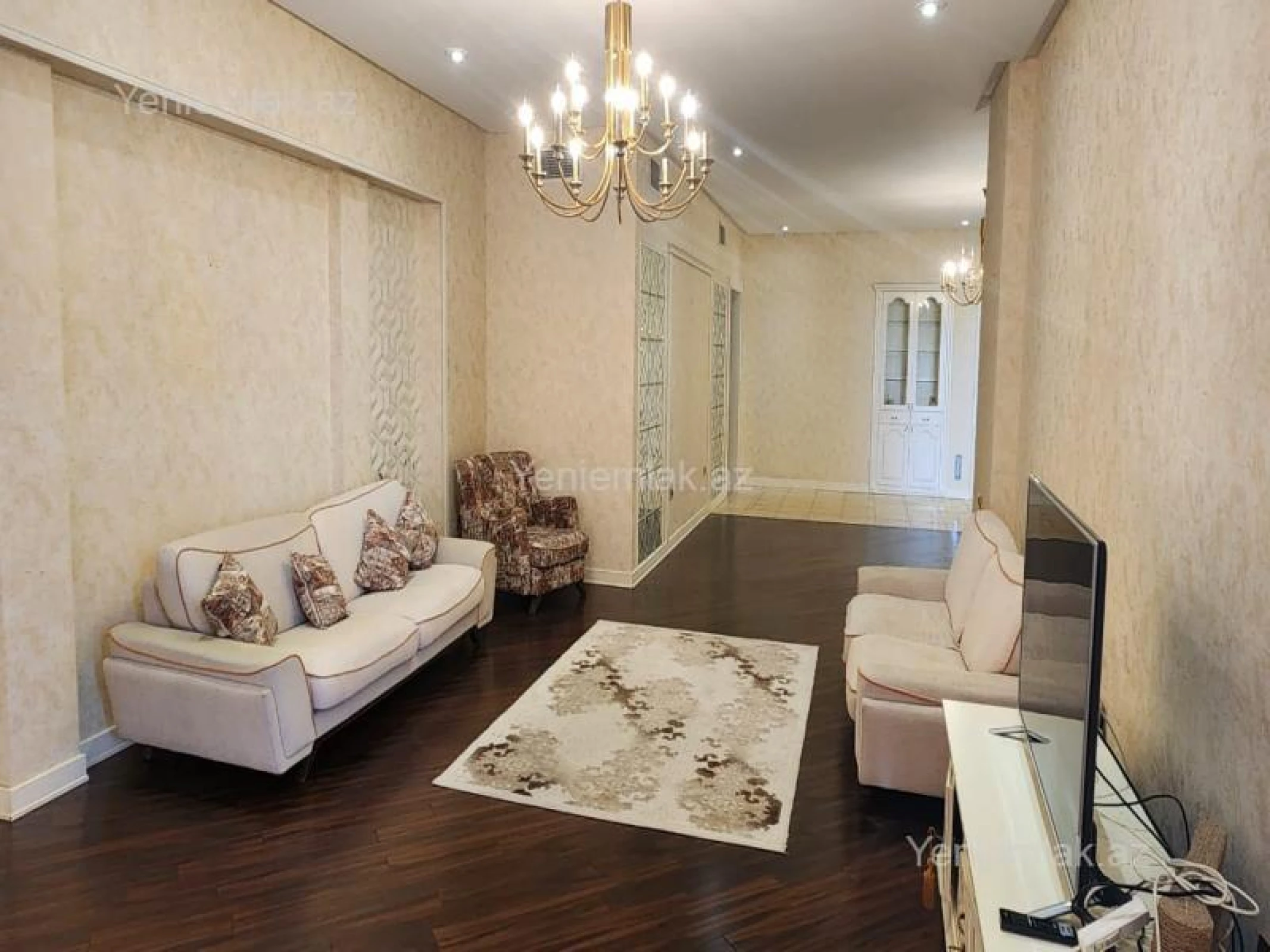 Satılır 4 otaqlı yeni tikili 186 m²