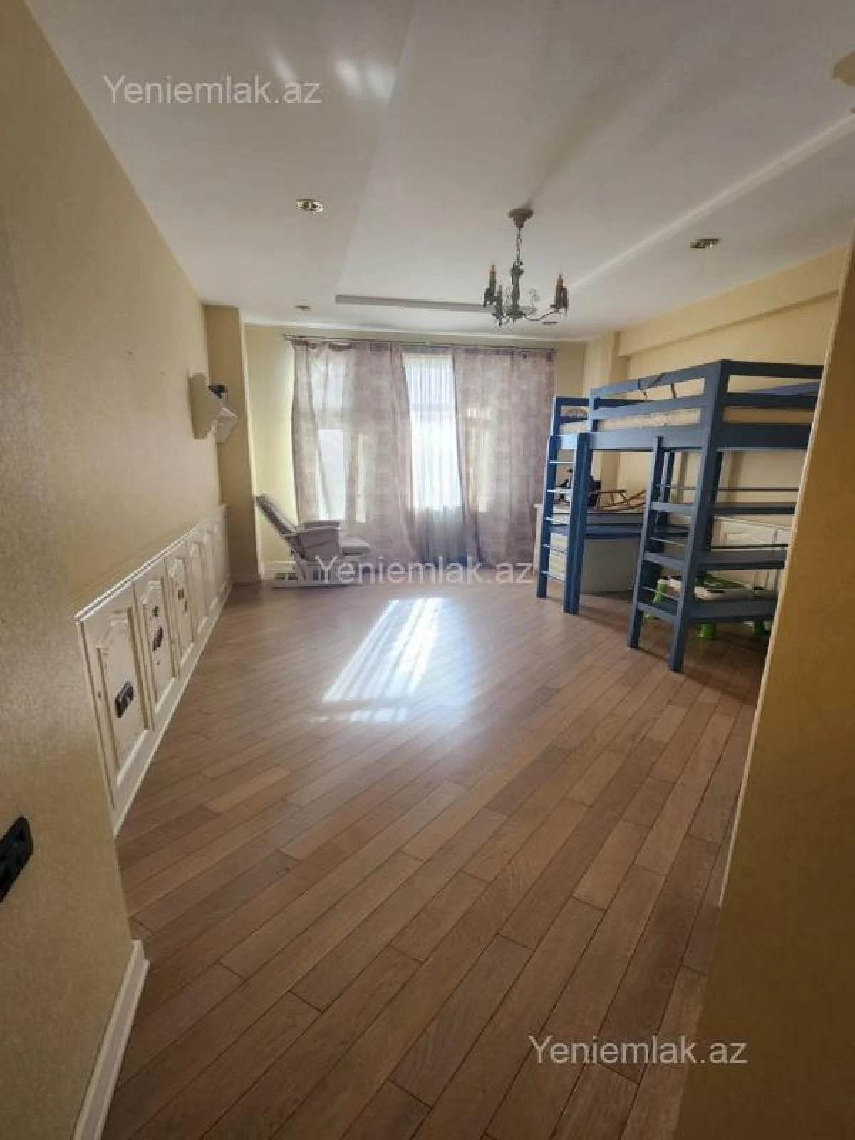 Satılır 4 otaqlı yeni tikili 186 m²