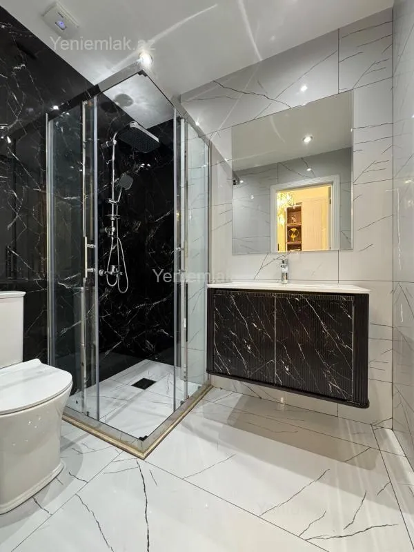 Satılır 4 otaqlı yeni tikili 110 m²