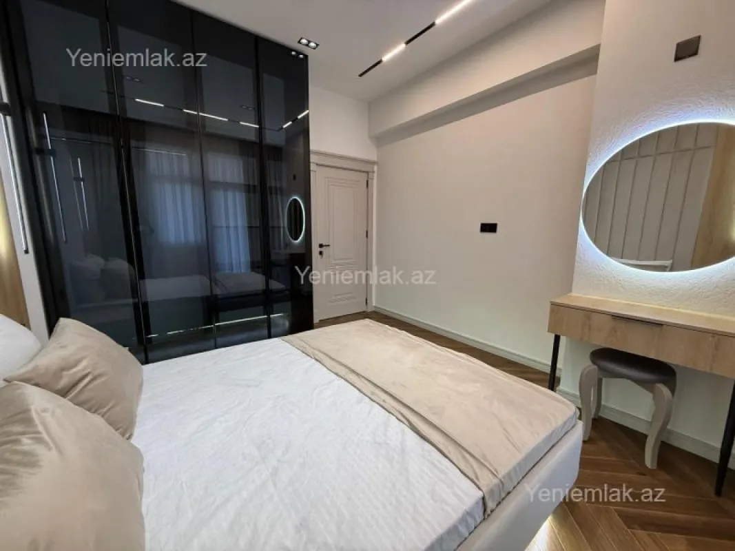 Satılır 2 otaqlı yeni tikili 66 m²