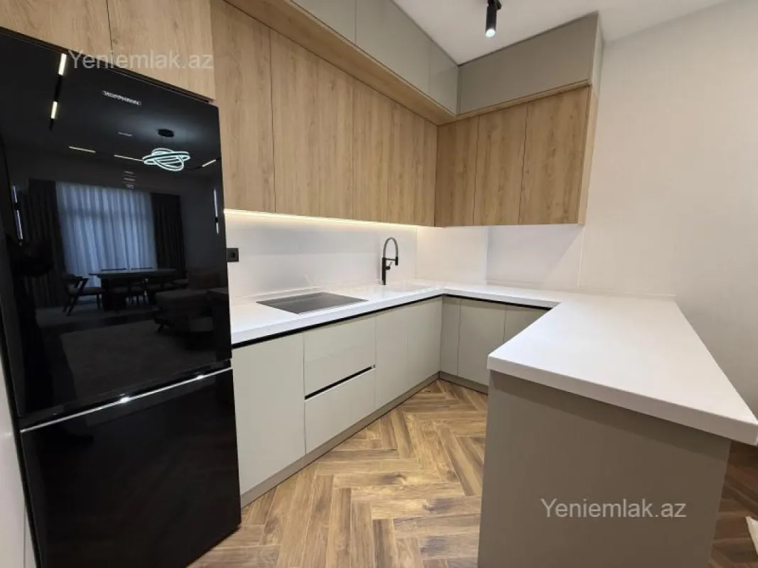 Satılır 2 otaqlı yeni tikili 66 m²