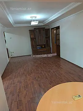 Satılır 2 otaqlı köhnə tikili 42 m²