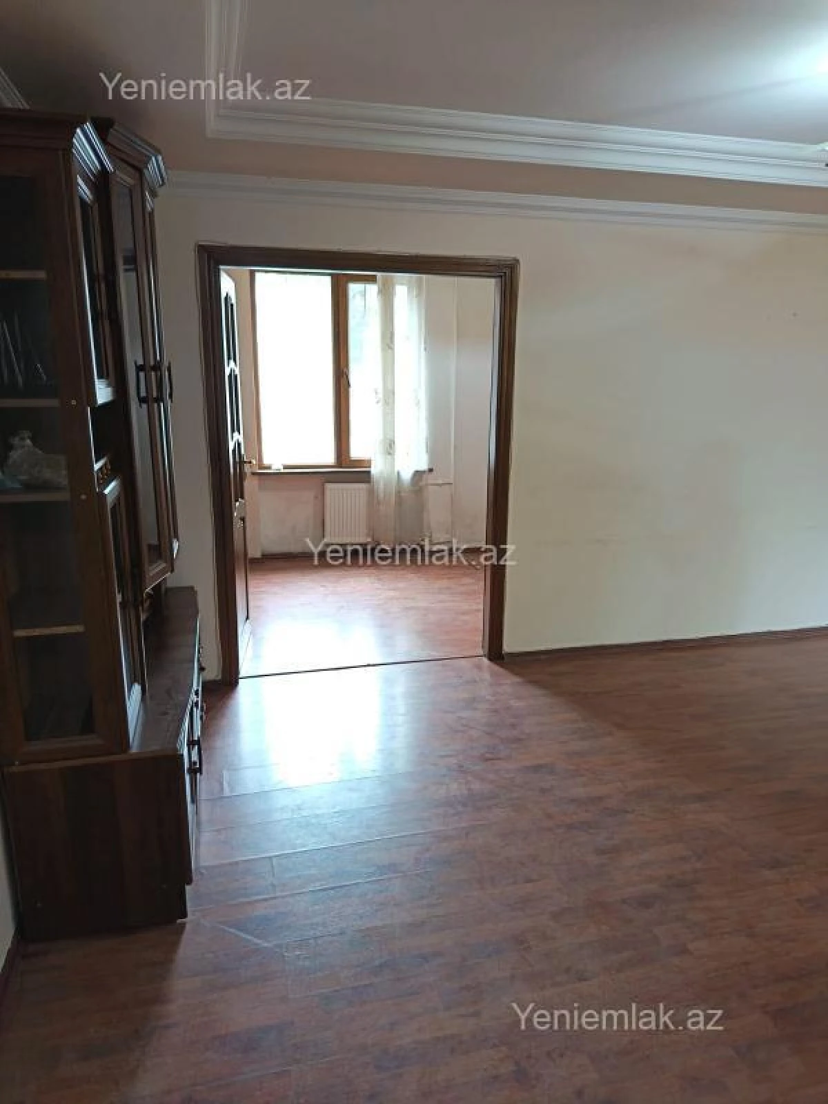 Satılır 2 otaqlı köhnə tikili 42 m²