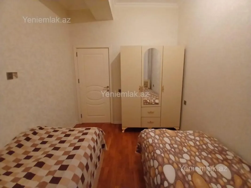 Satılır 2 otaqlı yeni tikili 68 m²