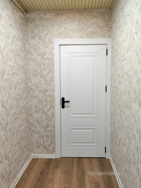 Satılır 2 otaqlı köhnə tikili 52 m²