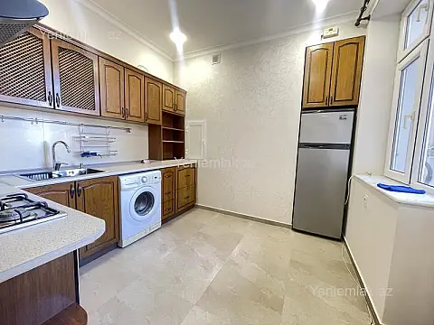 Satılır 2 otaqlı yeni tikili 77 m²