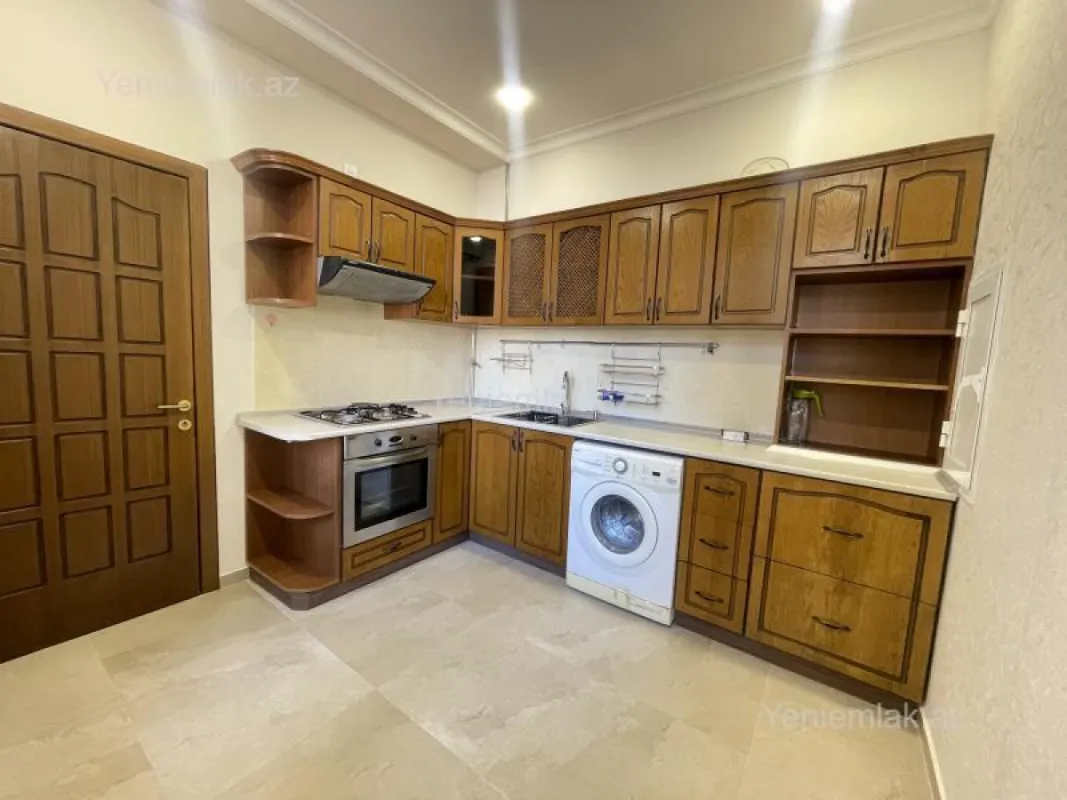 Satılır 2 otaqlı yeni tikili 77 m²