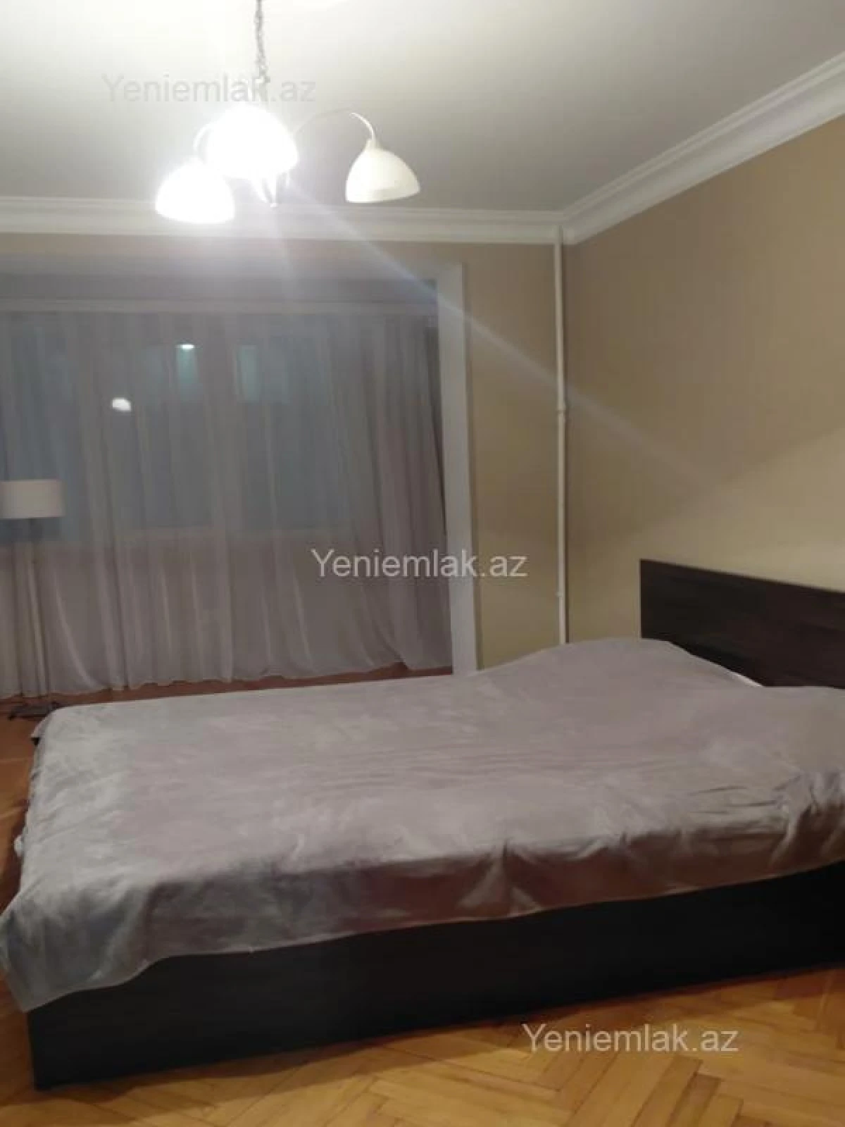 Satılır 3 otaqlı köhnə tikili 72 m²