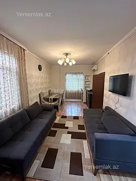 Satılır 2 otaqlı köhnə tikili 50 m²