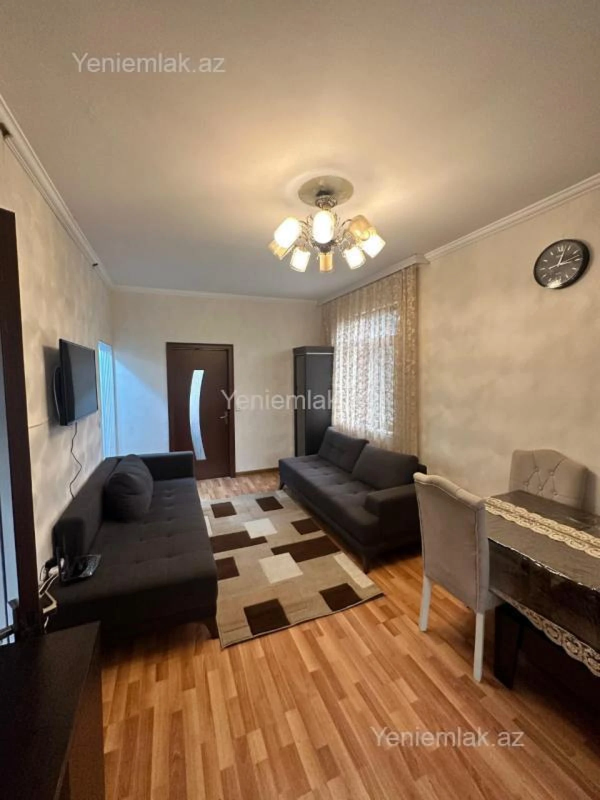 Satılır 2 otaqlı köhnə tikili 50 m²