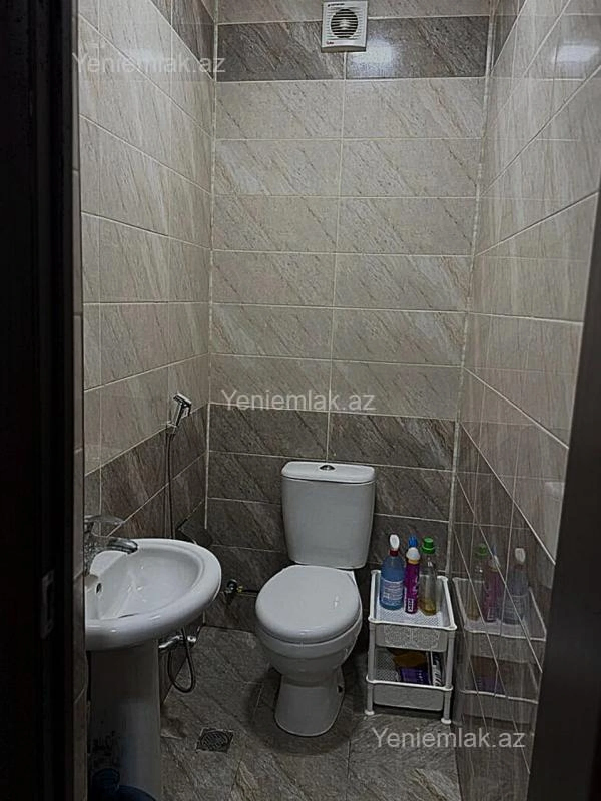 Satılır 2 otaqlı yeni tikili 56 m²