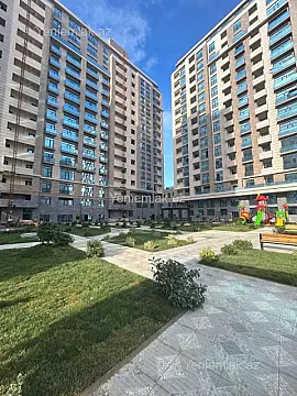 Satılır 2 otaqlı yeni tikili 80 m²