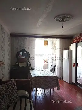 Satılır 1 otaqlı köhnə tikili 23 m²