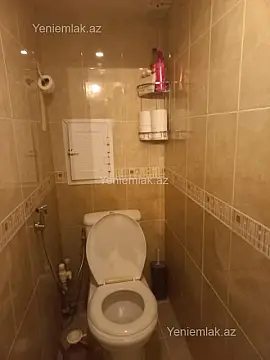 Satılır 3 otaqlı köhnə tikili 80 m²
