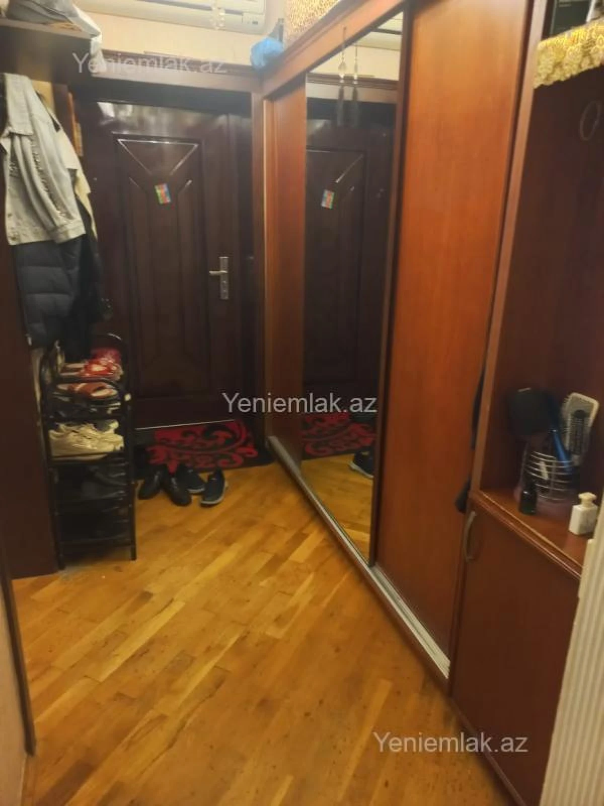 Satılır 3 otaqlı köhnə tikili 80 m²
