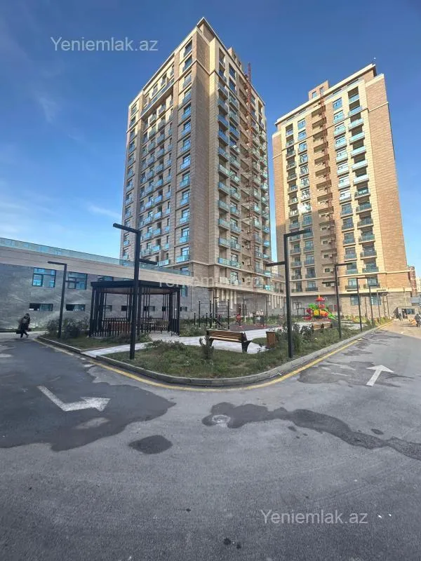 Satılır 2 otaqlı yeni tikili 80 m²