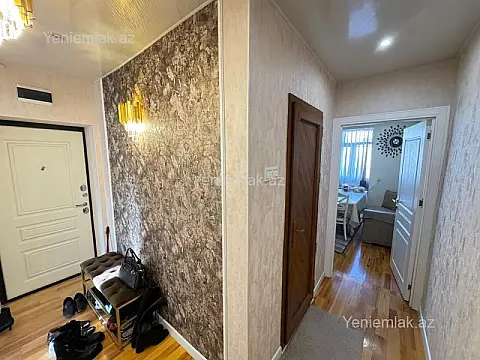 Satılır 3 otaqlı köhnə tikili 75 m²